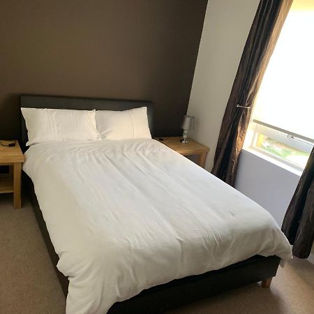 אדינבורו 1 Bedroom Central Flat With Parking Space מראה חיצוני תמונה