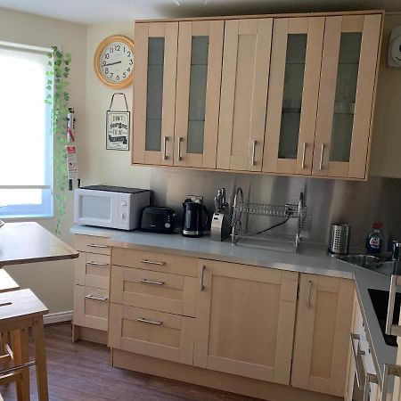 אדינבורו 1 Bedroom Central Flat With Parking Space מראה חיצוני תמונה
