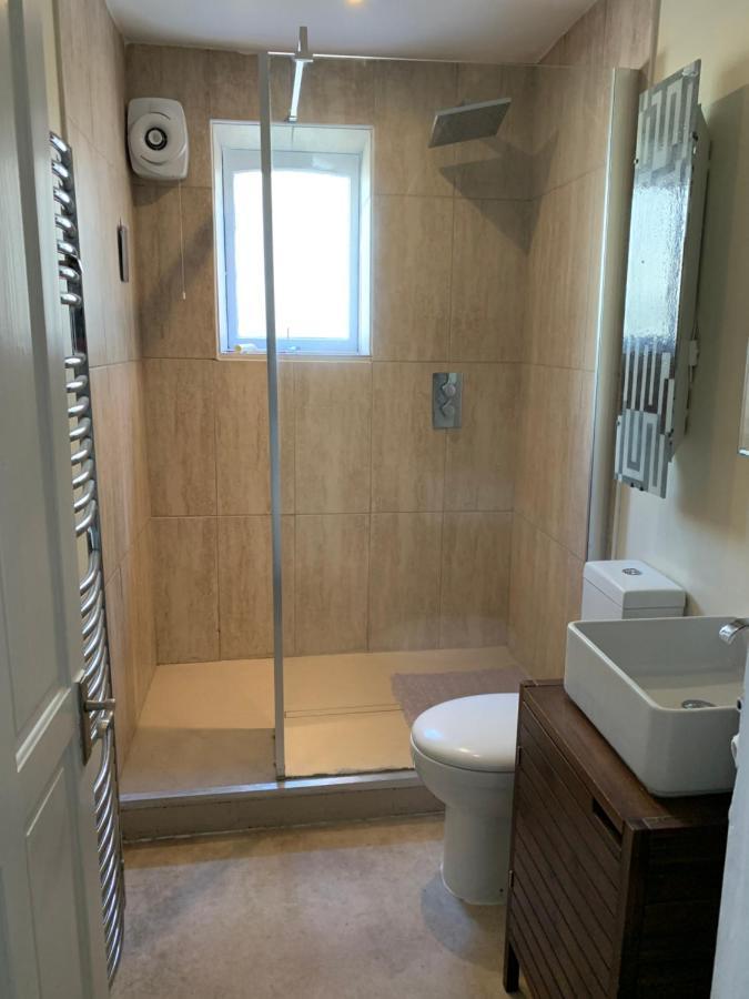 אדינבורו 1 Bedroom Central Flat With Parking Space מראה חיצוני תמונה