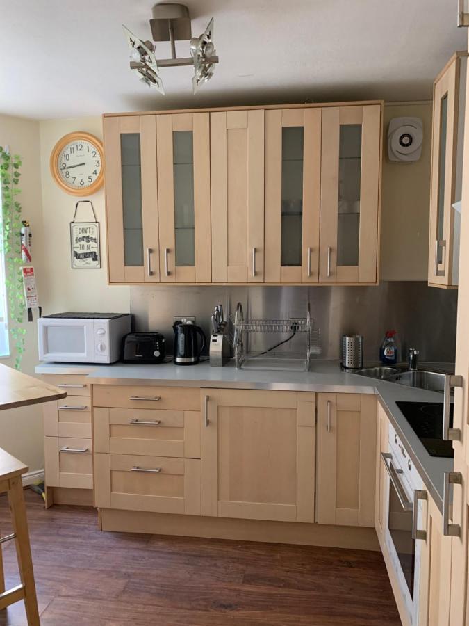 אדינבורו 1 Bedroom Central Flat With Parking Space מראה חיצוני תמונה