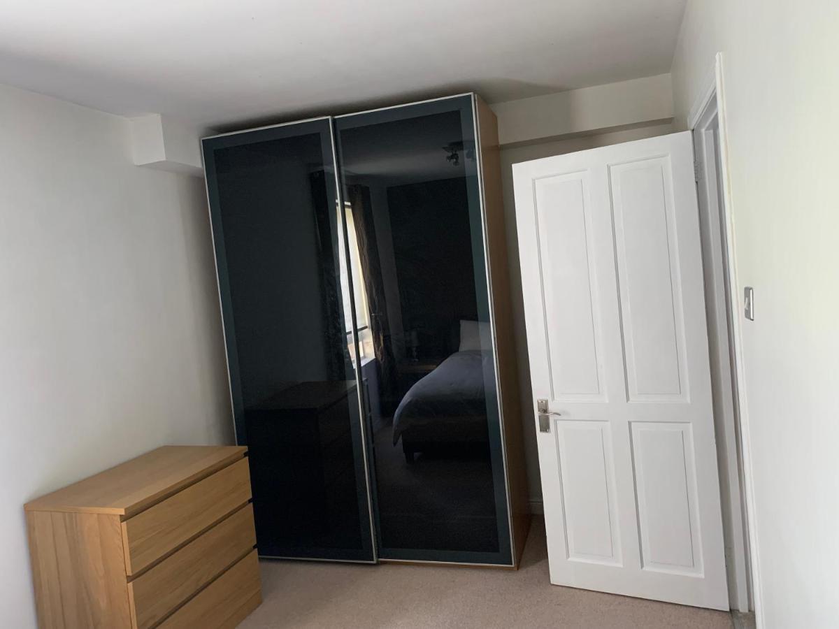 אדינבורו 1 Bedroom Central Flat With Parking Space מראה חיצוני תמונה